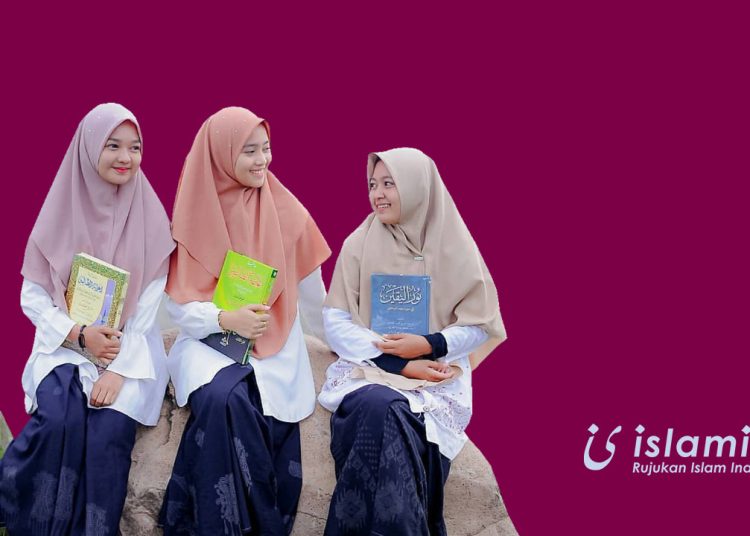 Membangun Peradaban Islam Melalui Pendidikan Dan Budaya Santri (2)