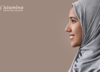 Islam Memuliakan Manusia