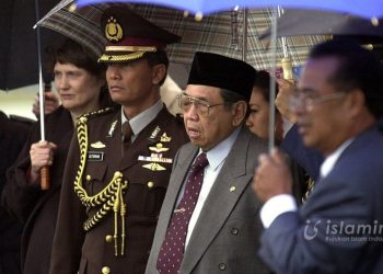 Gus Dur Bapak Sosialisme dari Pesantren Abad ke